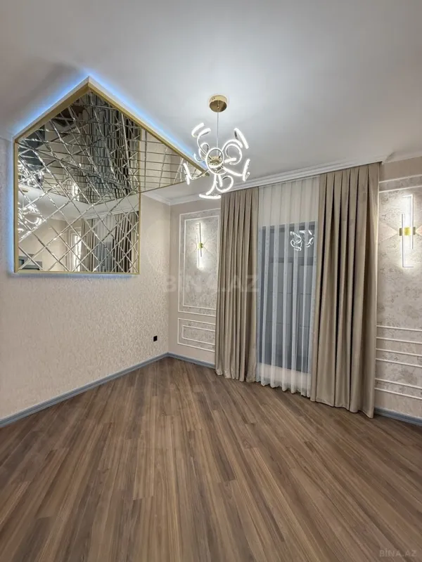 Satılır 5 otaqlı həyət evi 200 m²