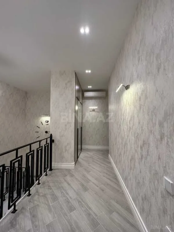 Satılır 6 otaqlı həyət evi 180 m²