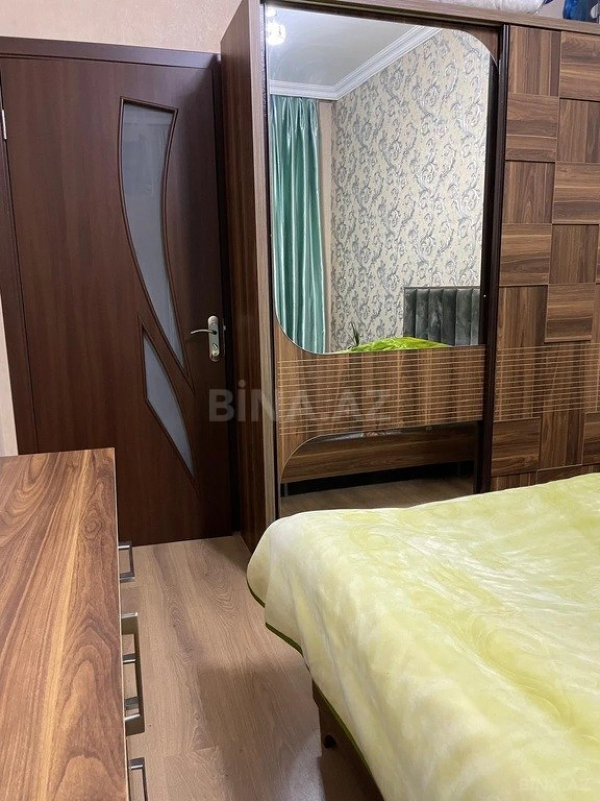Satılır 2 otaqlı mənzil 60 m²