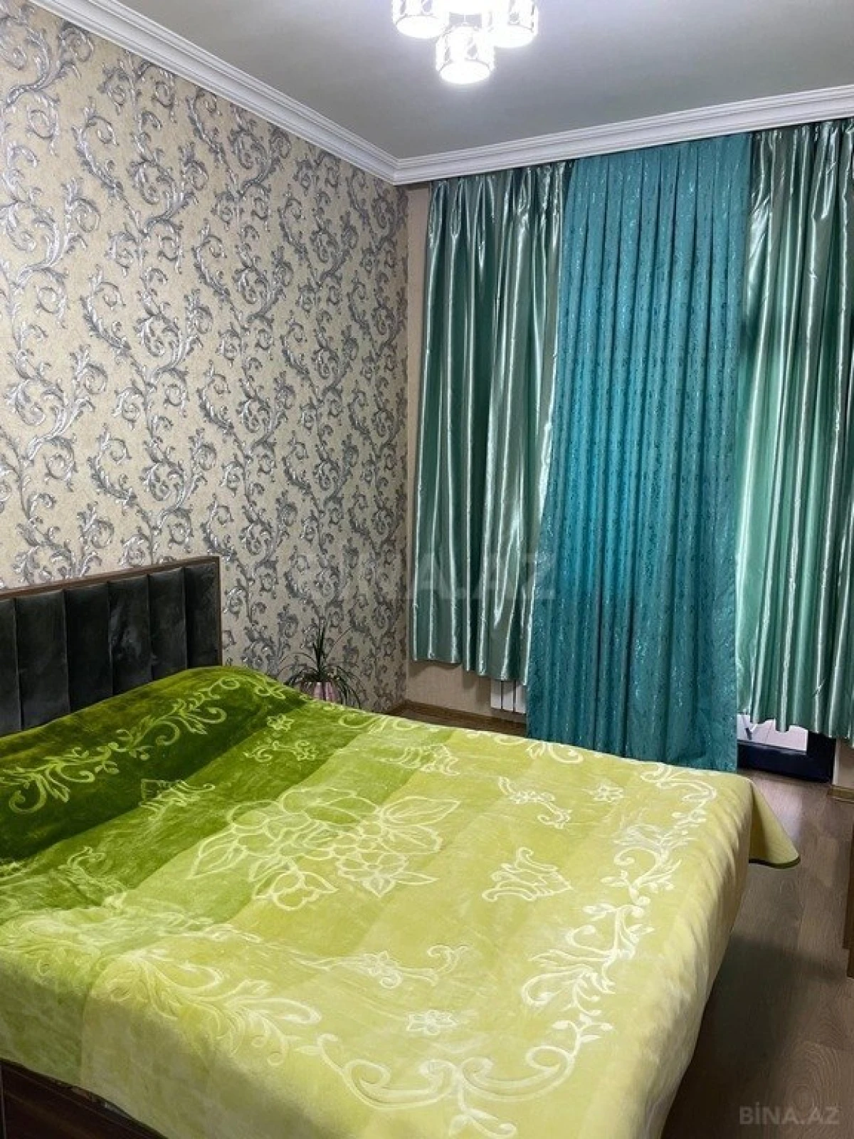 Satılır 2 otaqlı mənzil 60 m²