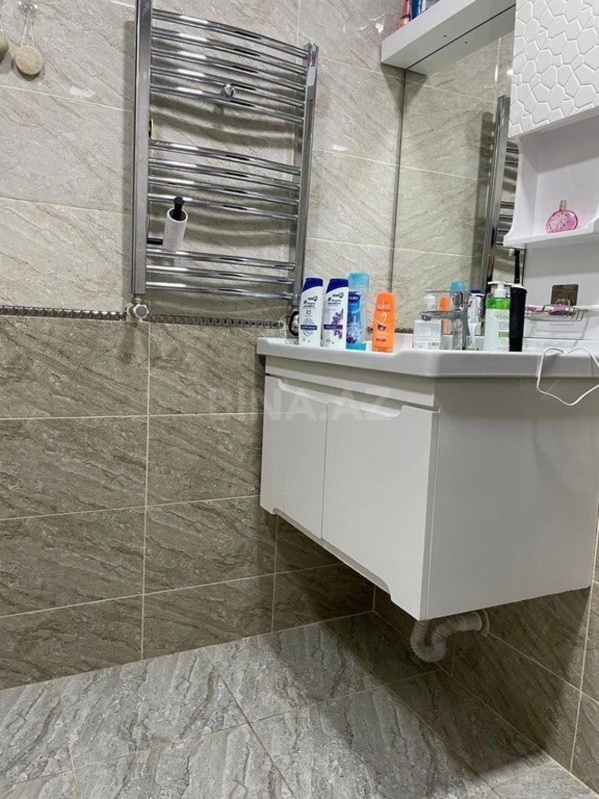 Satılır 2 otaqlı mənzil 60 m²