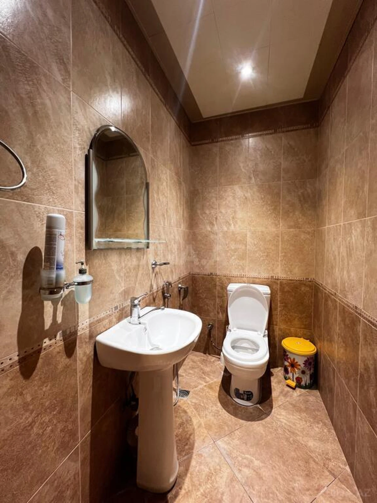 Kirayə verilir 3 otaqlı mənzil 136 m²