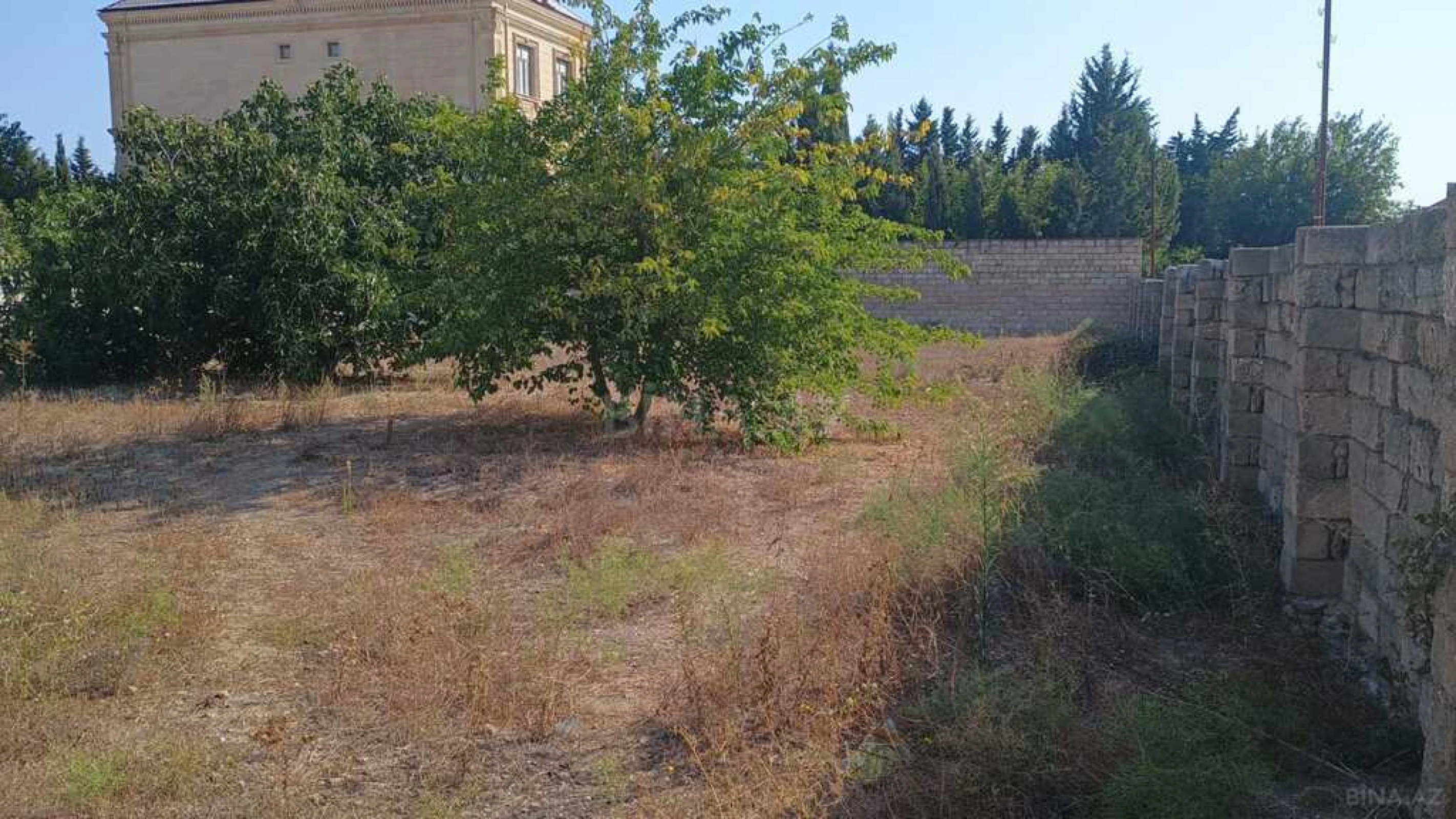 Satılır torpaq sahəsi 10 m²