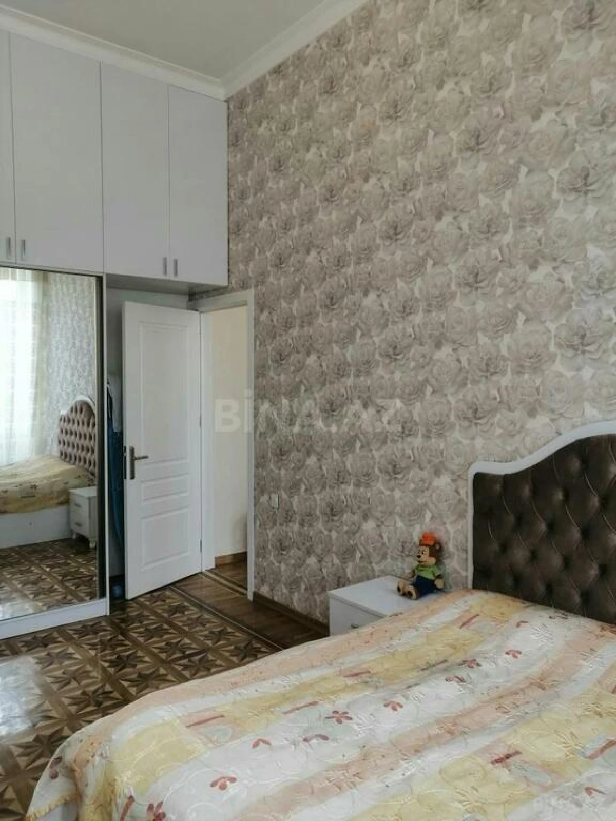 Satılır 2 otaqlı mənzil 55 m²