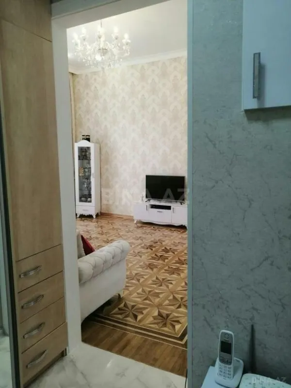 Satılır 2 otaqlı mənzil 55 m²
