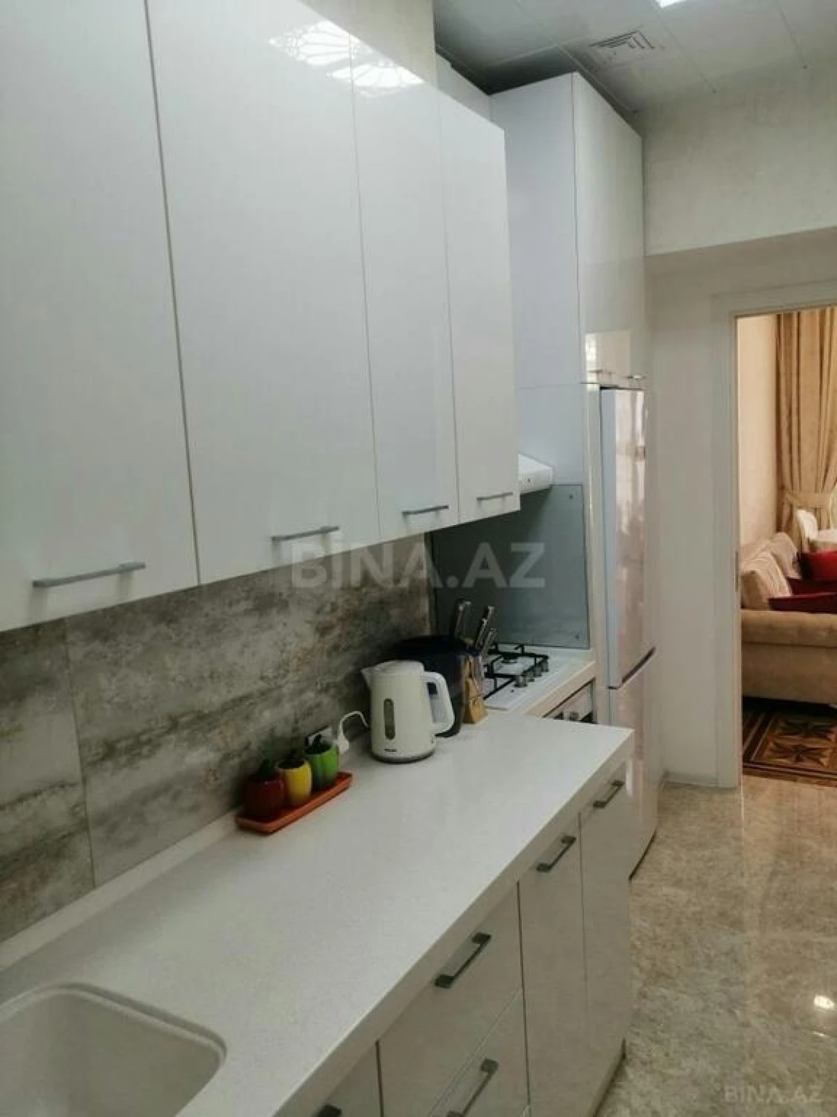 Satılır 2 otaqlı mənzil 55 m²