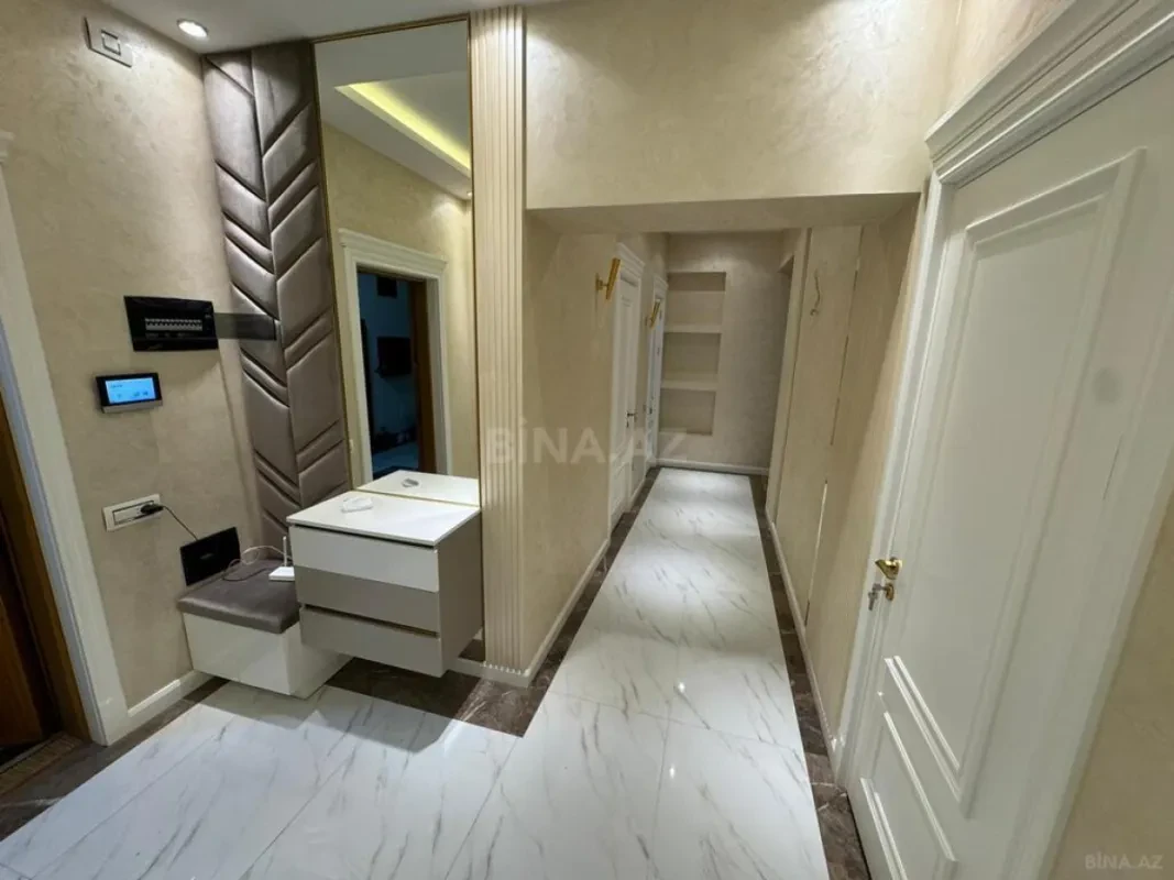Kirayə verilir 3 otaqlı mənzil 115 m²