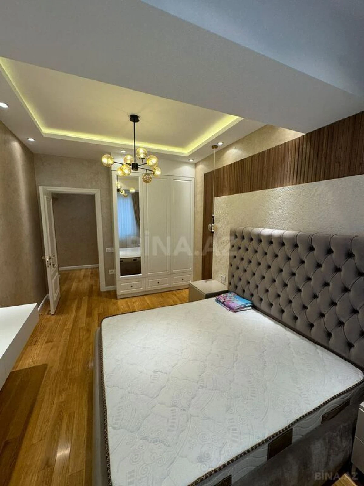 Kirayə verilir 3 otaqlı mənzil 115 m²