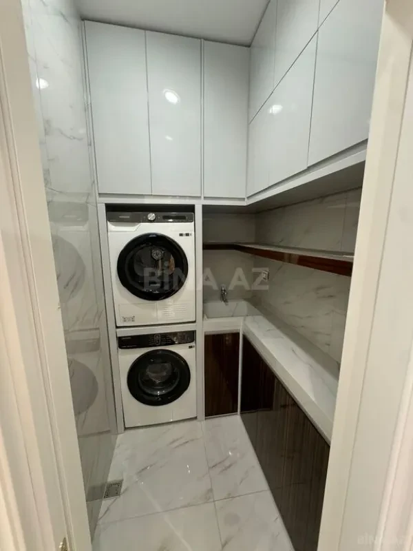 Kirayə verilir 3 otaqlı mənzil 115 m²