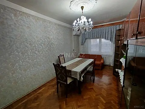Satılır 4 otaqlı mənzil 105 m²