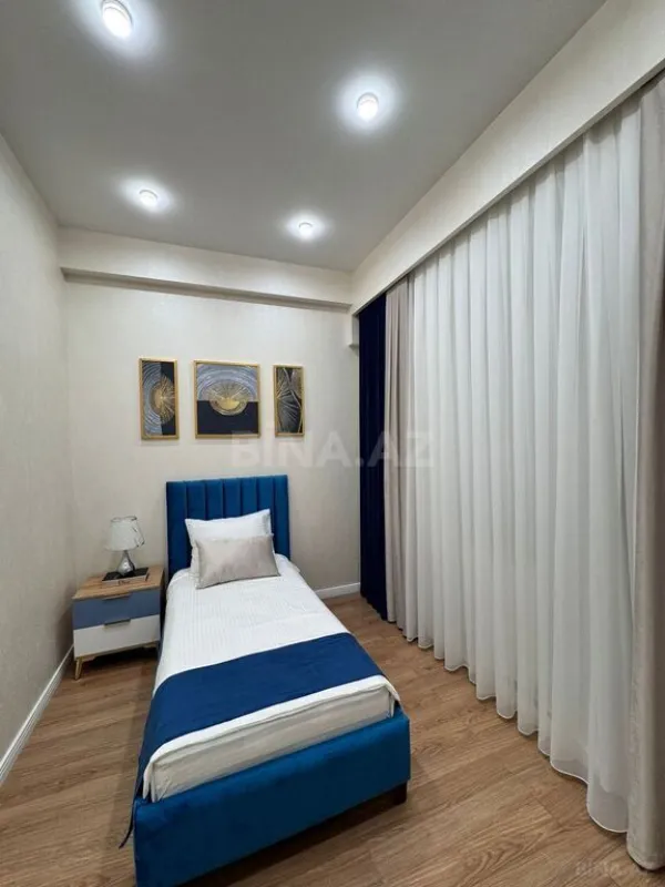 Satılır 3 otaqlı mənzil 91 m²