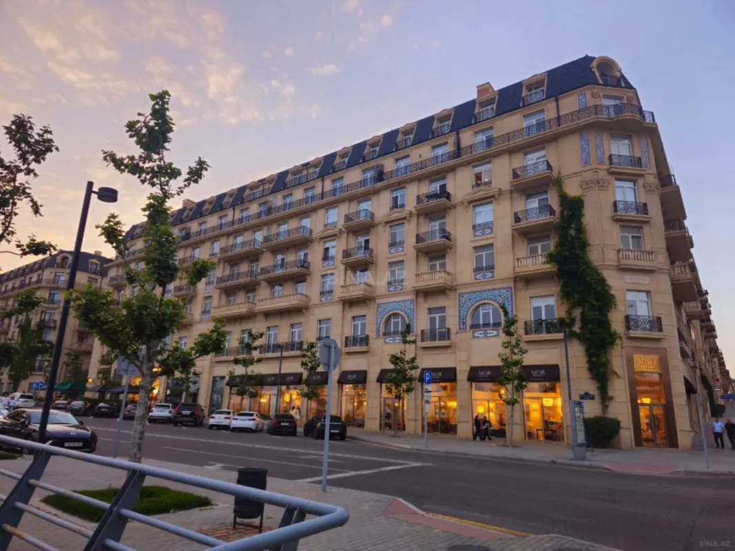 Satılır 3 otaqlı mənzil 91 m²