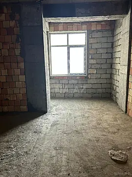Satılır 3 otaqlı mənzil 124 m²