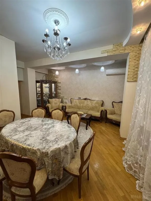 Kirayə verilir 3 otaqlı mənzil 73 m²