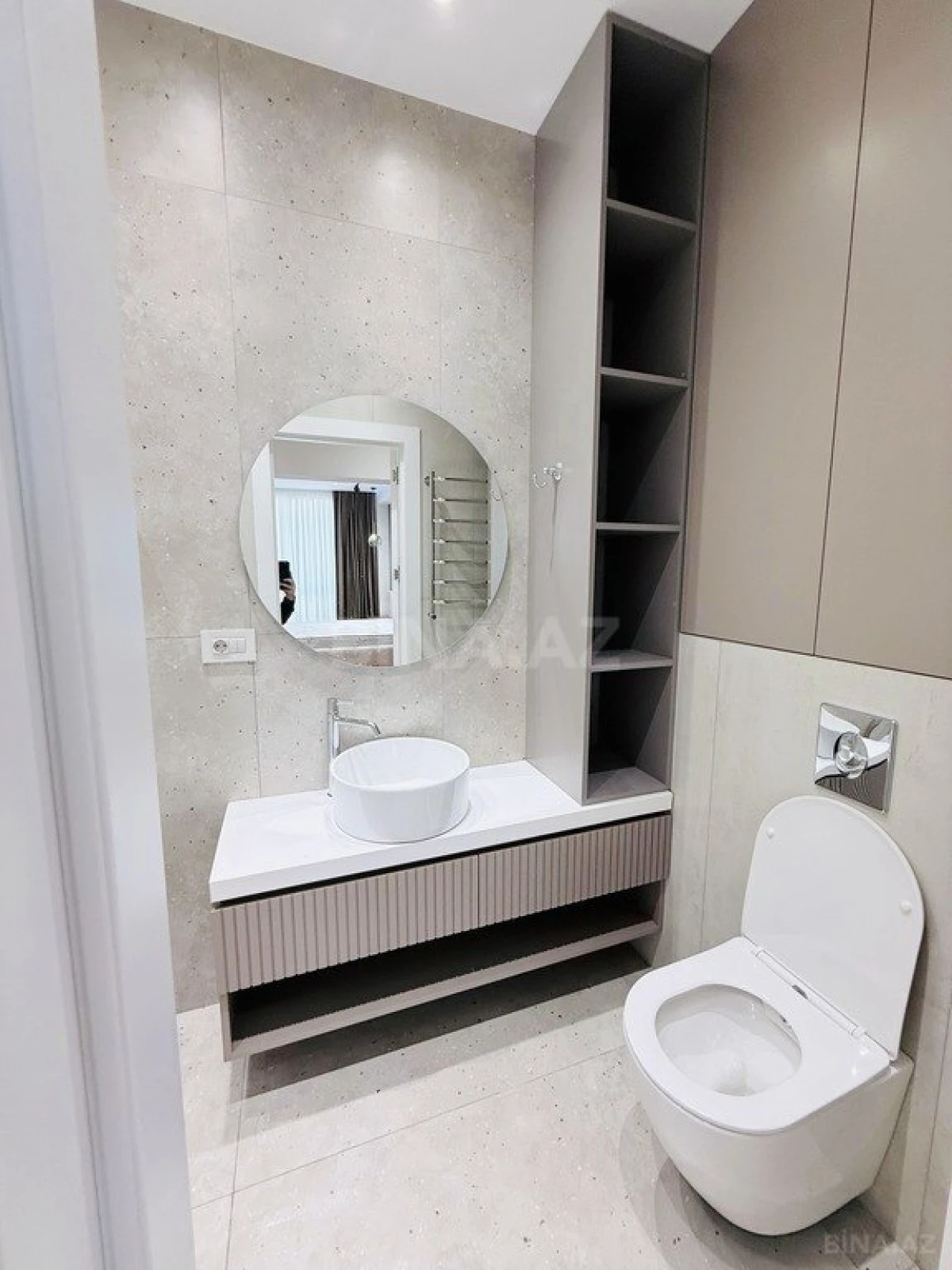 Kirayə verilir 3 otaqlı mənzil 140 m²