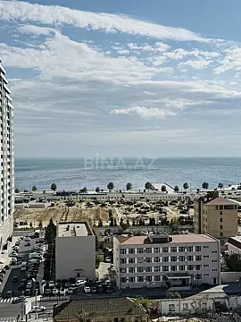 Kirayə verilir 3 otaqlı mənzil 140 m²