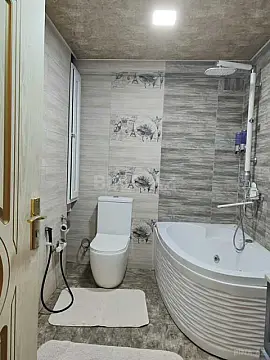 Satılır 3 otaqlı mənzil 115 m²