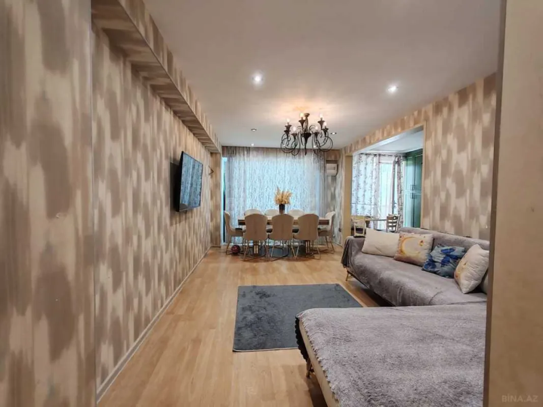 Satılır 3 otaqlı mənzil 115 m²