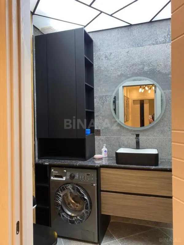 Kirayə verilir 2 otaqlı mənzil 90 m²