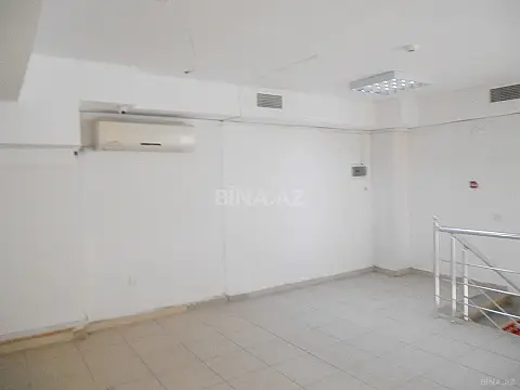 Satılır obyekt 140 m²