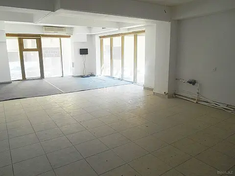 Satılır obyekt 140 m²