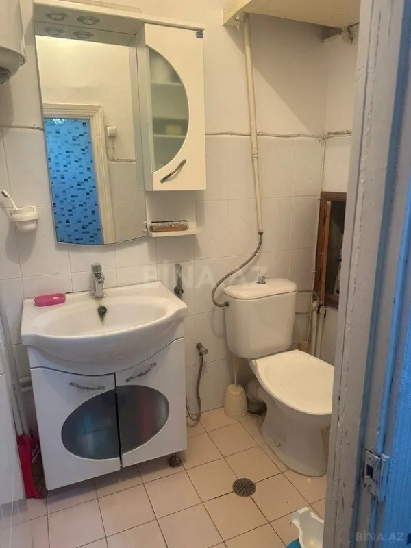 Satılır 4 otaqlı mənzil 100 m²
