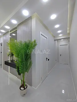Satılır 3 otaqlı mənzil 151 m²