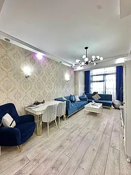 Satılır 2 otaqlı mənzil 105 m²