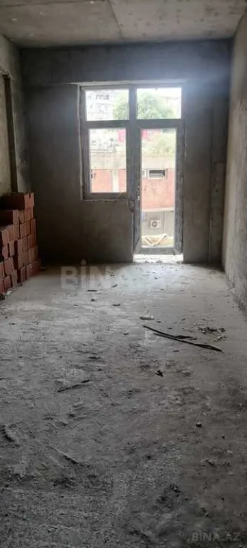 Satılır 3 otaqlı mənzil 139.3 m²