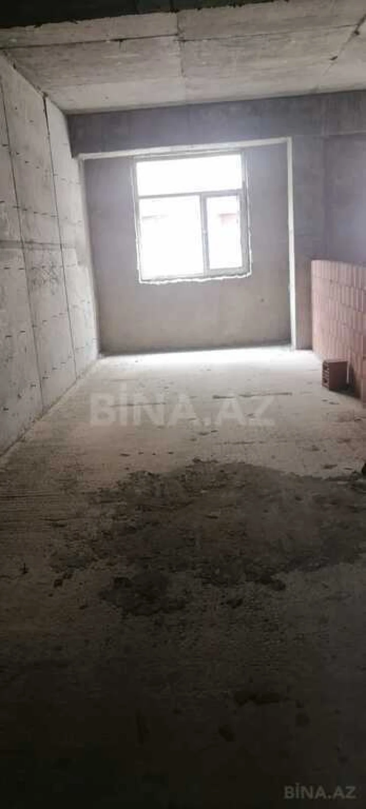 Satılır 3 otaqlı mənzil 139.3 m²
