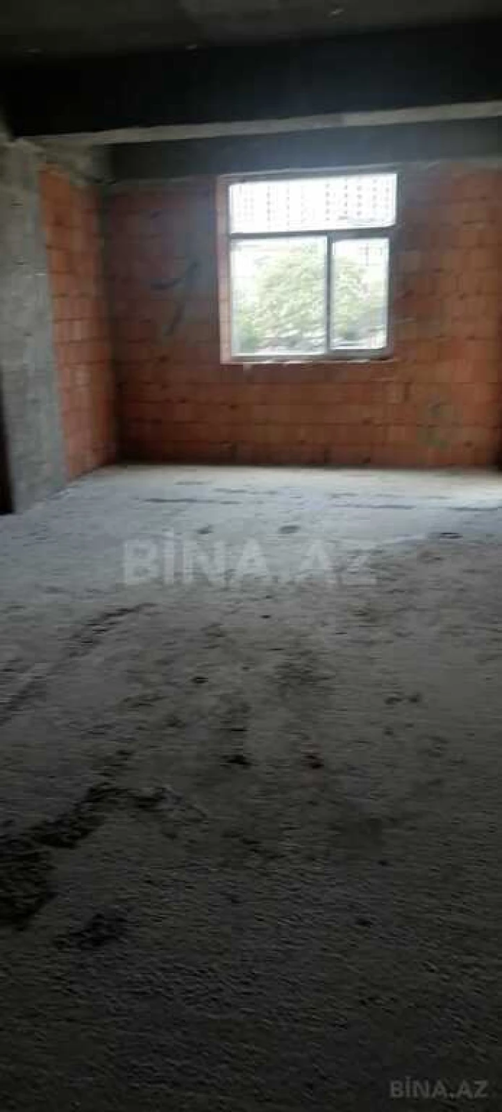 Satılır 3 otaqlı mənzil 139.3 m²