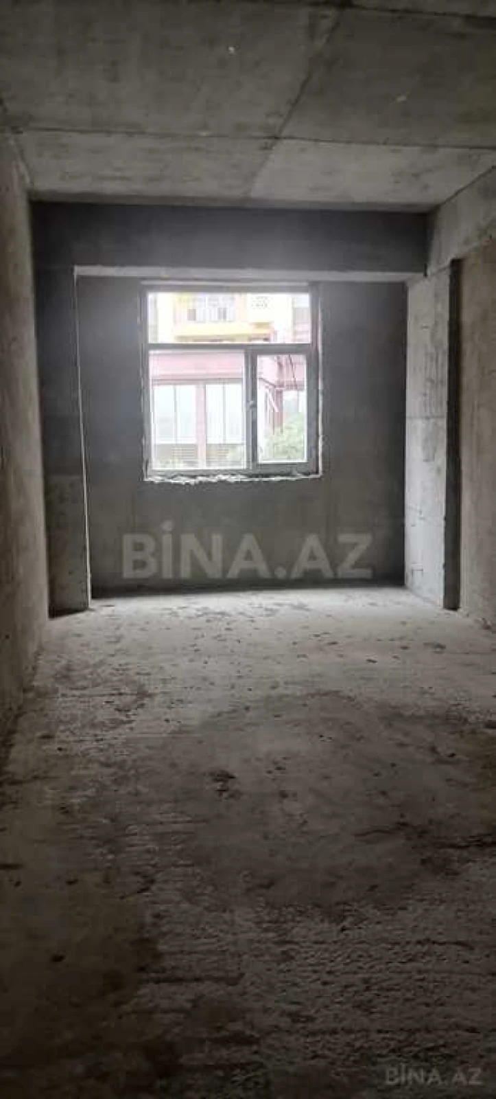 Satılır 3 otaqlı mənzil 139.3 m²