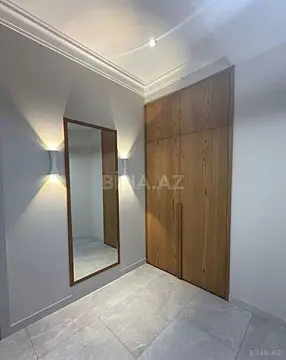 Satılır 3 otaqlı mənzil 145 m²