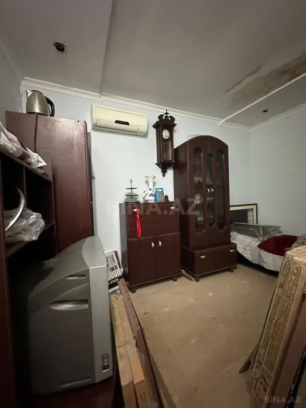 Satılır 7 otaqlı mənzil 140 m²