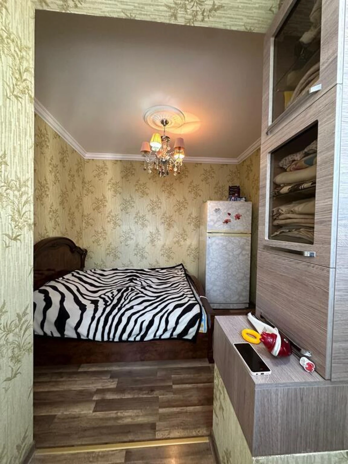 Satılır 7 otaqlı mənzil 140 m²