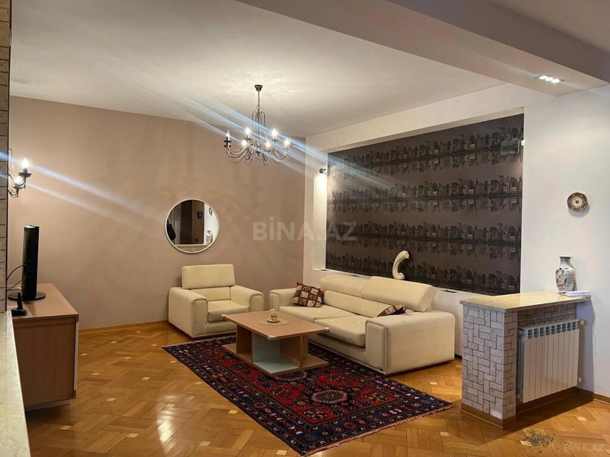 Kirayə verilir 3 otaqlı mənzil 117 m²