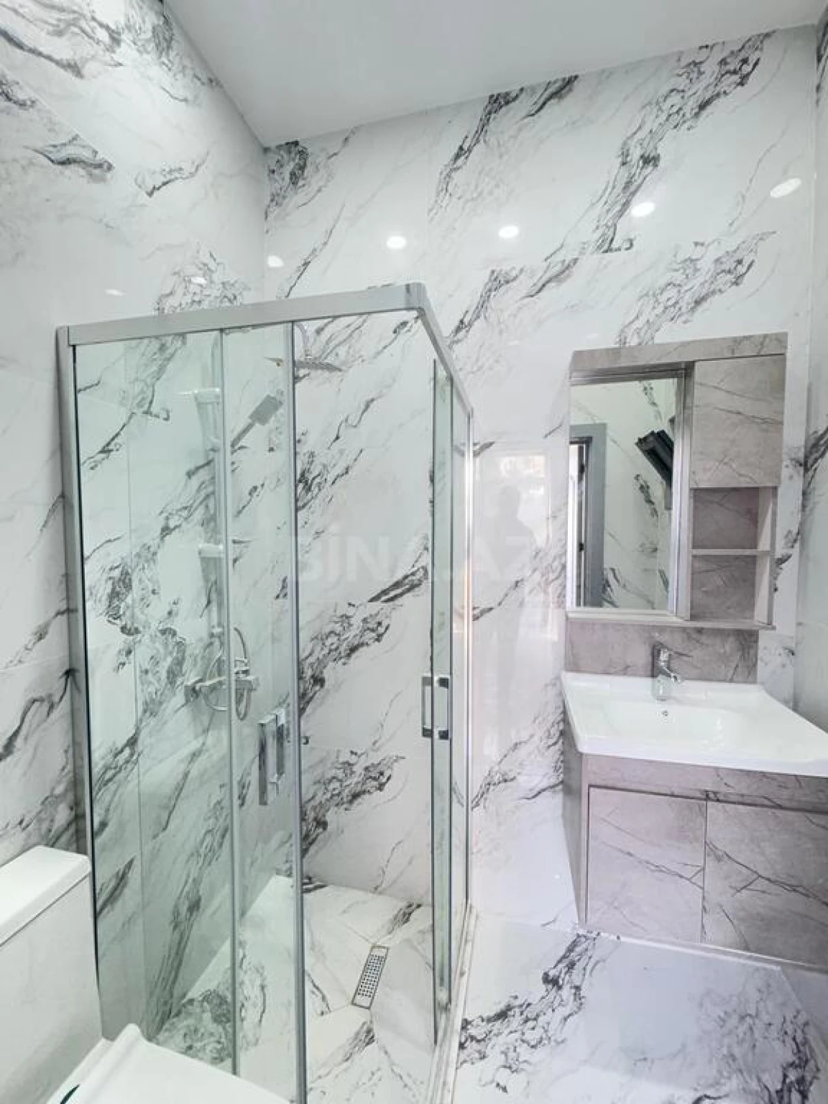 Satılır 4 otaqlı həyət evi 150 m²