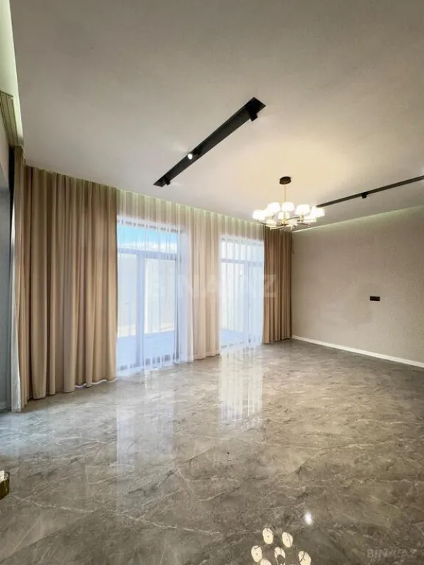 Satılır 4 otaqlı həyət evi 150 m²
