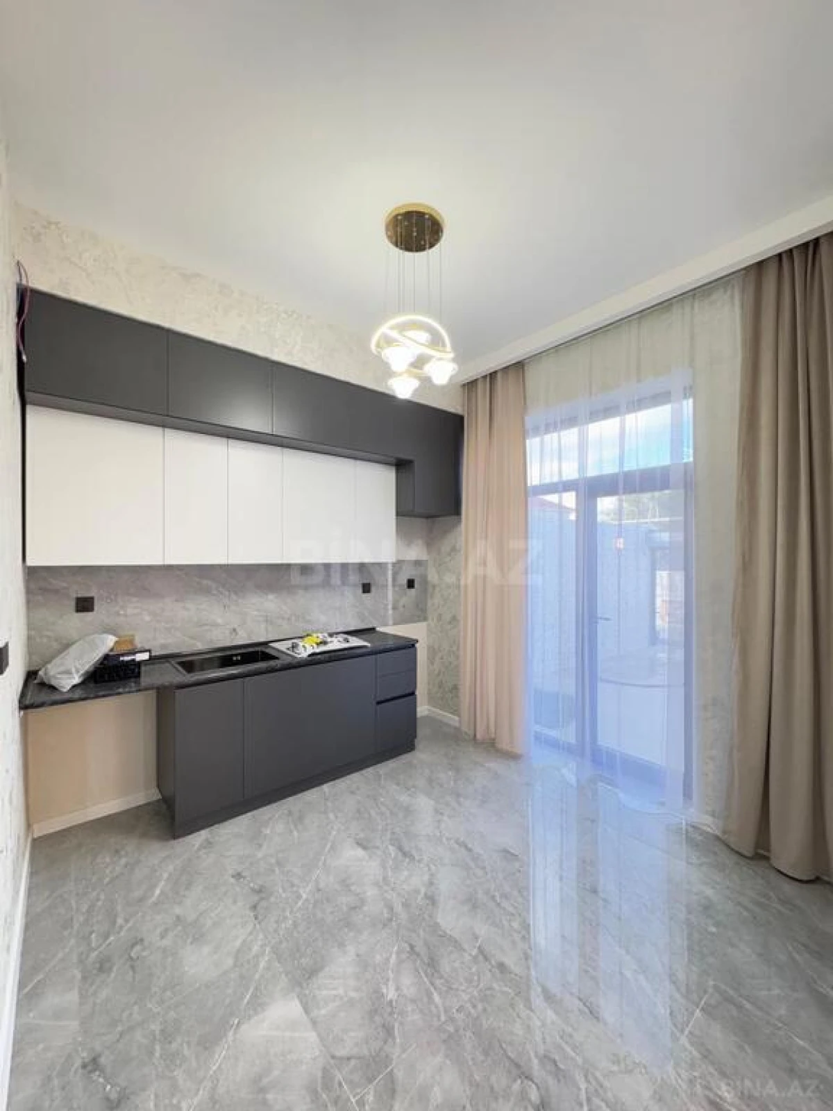Satılır 4 otaqlı həyət evi 150 m²