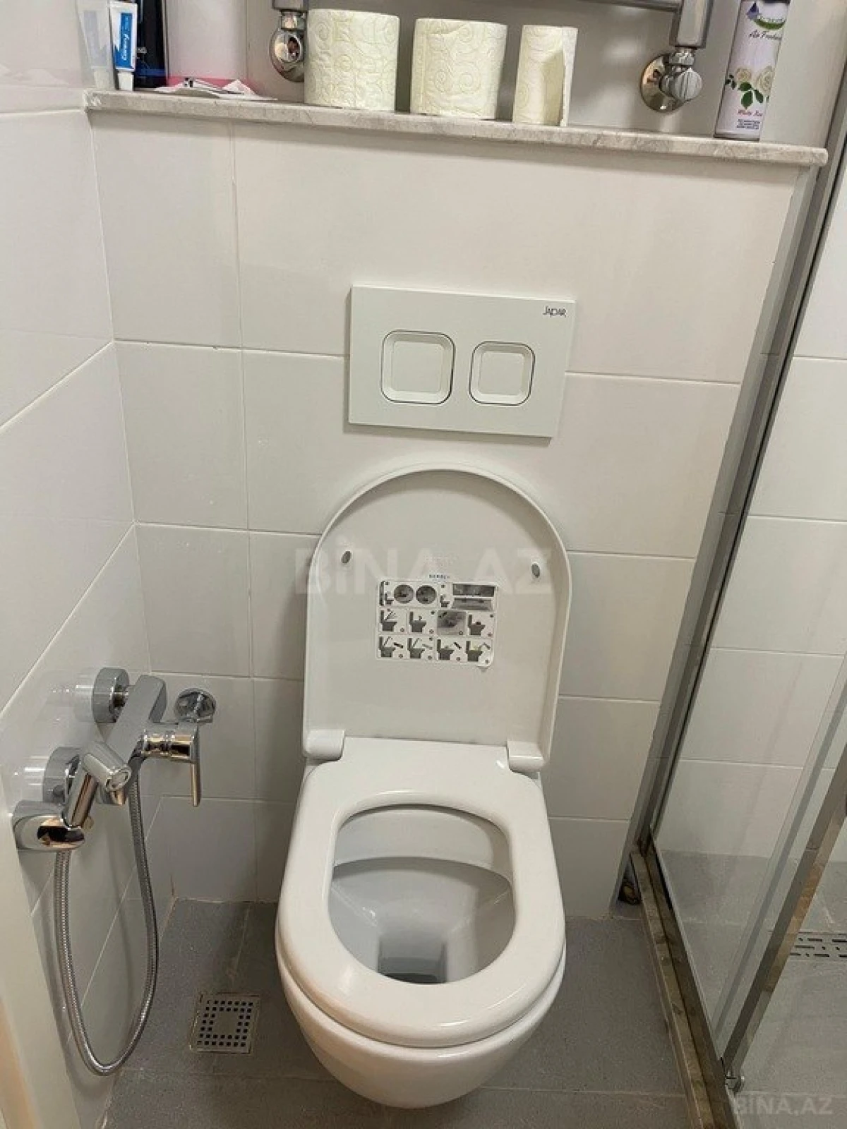 Satılır 3 otaqlı mənzil 104 m²