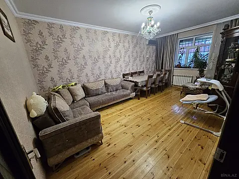 Satılır 6 otaqlı həyət evi 174 m²