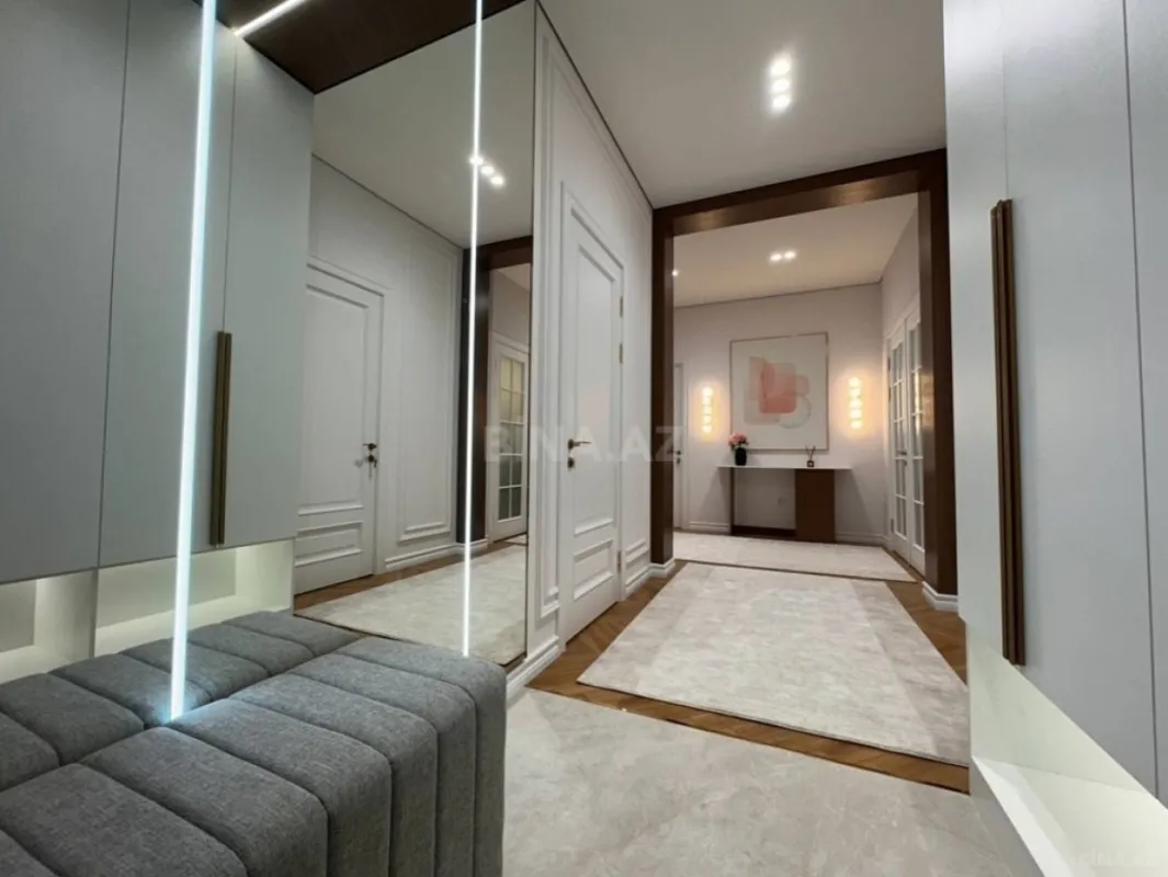 Kirayə verilir 3 otaqlı mənzil 120 m²