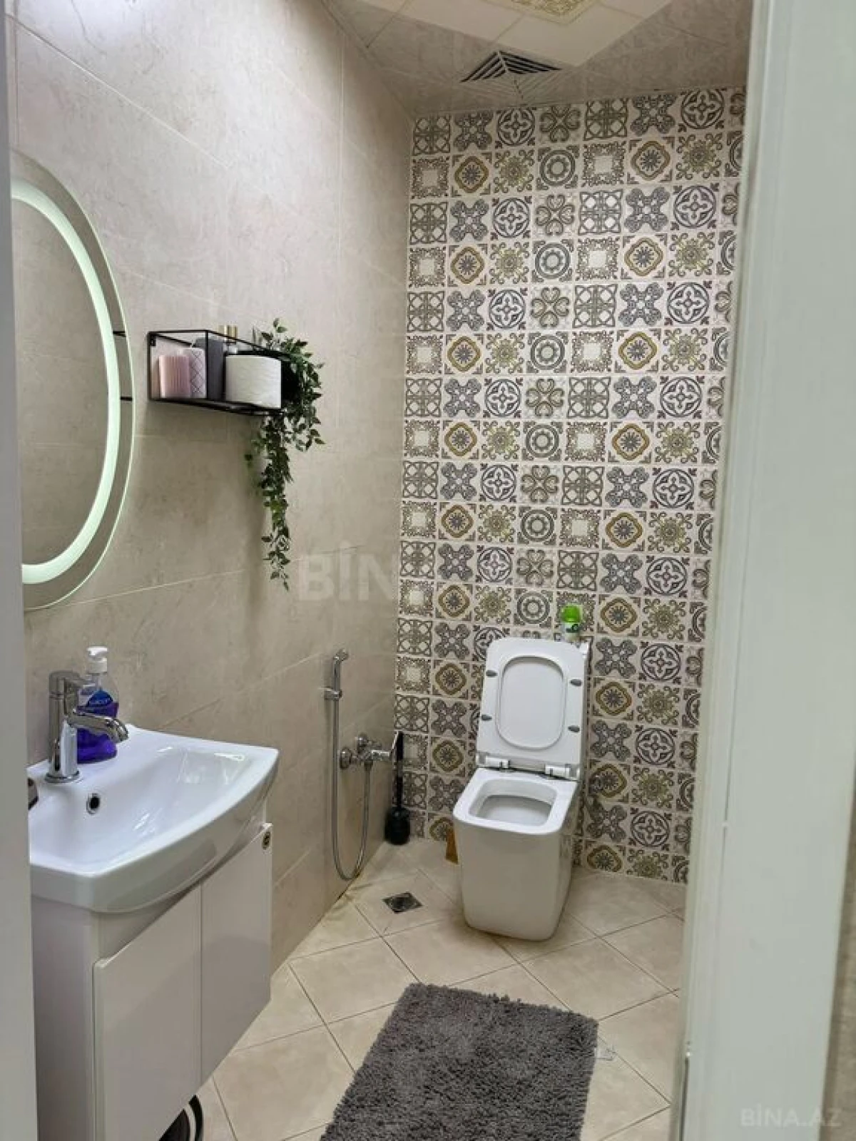 Satılır 3 otaqlı mənzil 105 m²