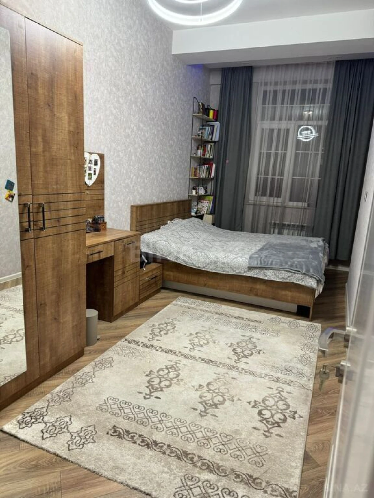 Satılır 3 otaqlı mənzil 105 m²