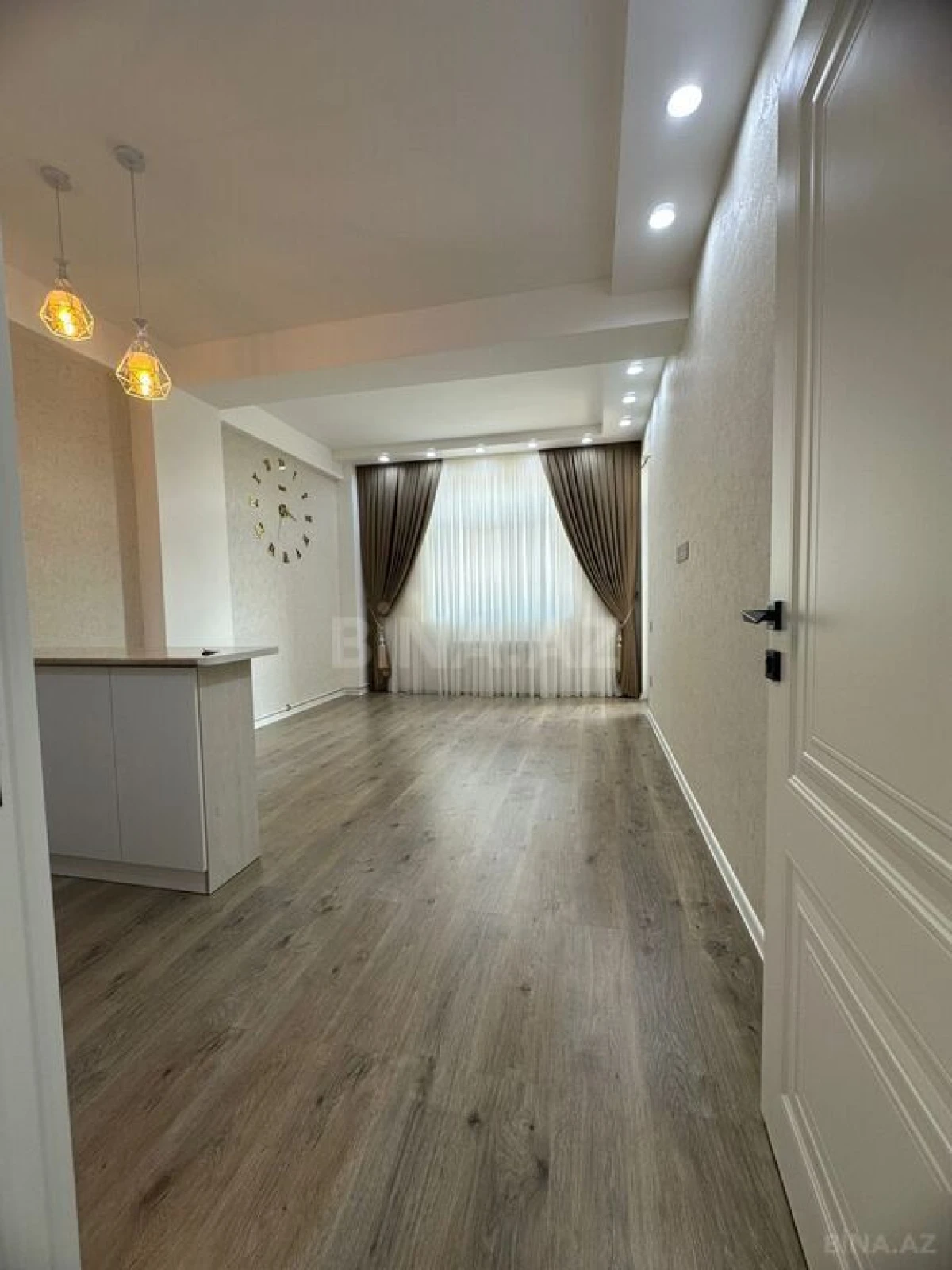 Satılır 2 otaqlı mənzil 55 m²