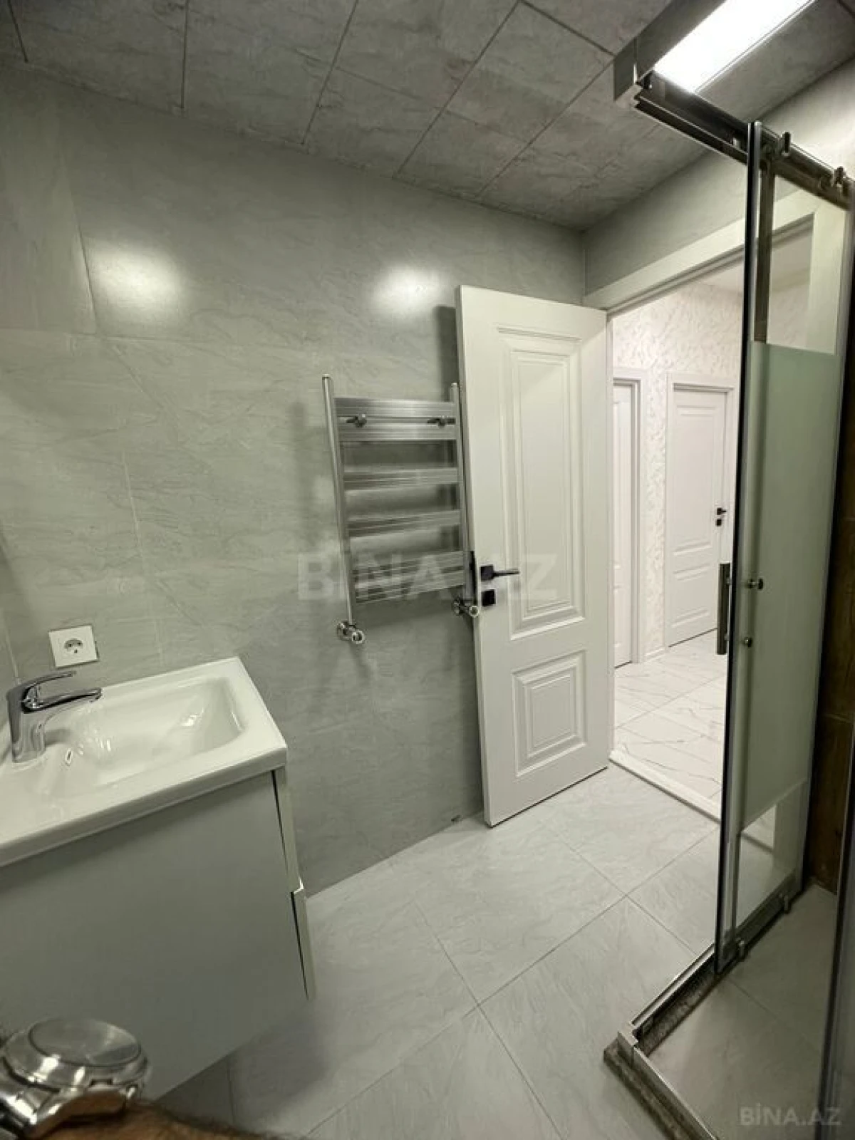 Satılır 2 otaqlı mənzil 55 m²