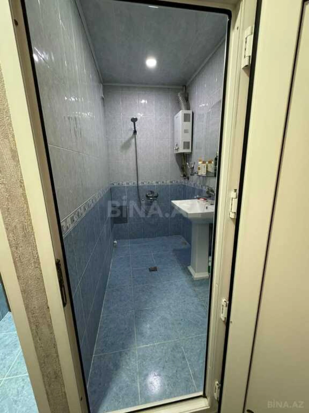 Satılır 2 otaqlı mənzil 57 m²