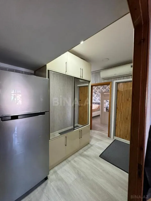 Satılır 2 otaqlı mənzil 57 m²