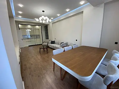 Satılır 3 otaqlı mənzil 107 m²