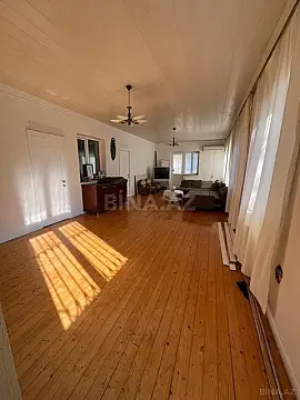 Satılır 7 otaqlı həyət evi 300 m²